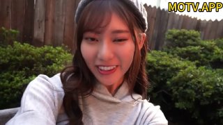 發現人妻女教師不忠，改以三日為僱用期間，以穿着女僕裝扮為報酬，對其進行中出－黑川蓳